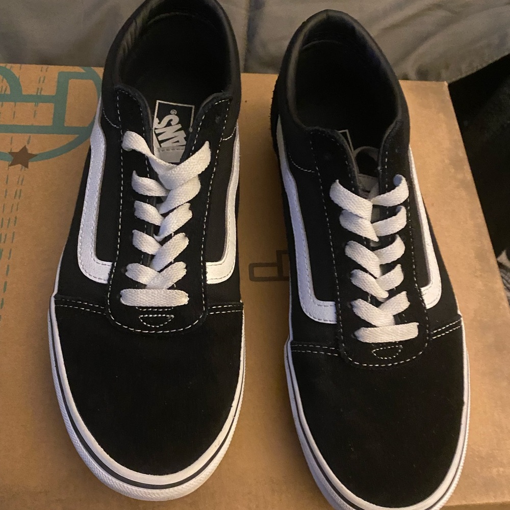 Old Skool Vans - Worn 1 TIME